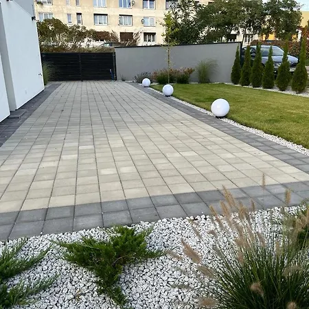 Hortensja Check-in 24h Apartment