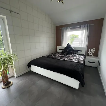 Hortensja Check-in 24h Apartment