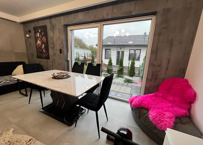 Hortensja Check-in 24h * Oborniki